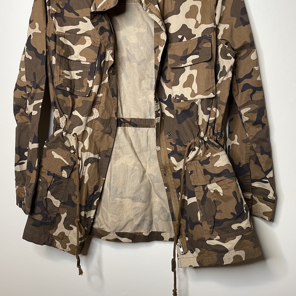 Brown Camo Jacket - Picture 3 of 3